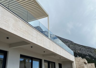 Povećaj fotografiju: Sunbreaker 400, Makarska