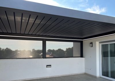 Povećaj fotografiju: Sunbreaker 400, Slavonski Brod